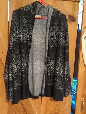 Choices Black and Silver Open Front Patterned Jacket